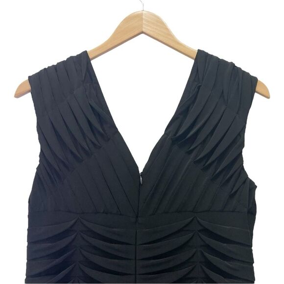 Adrianna Papell Stitched Up & Down Tuck Pleat Black Cocktail Shift Dress Size 12 - Picture 6 of 12